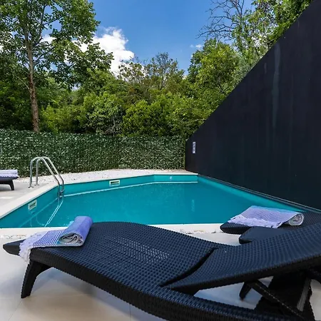 Arija Villa Grizane-Belgrad