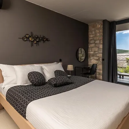 Arija Villa Grizane-Belgrad